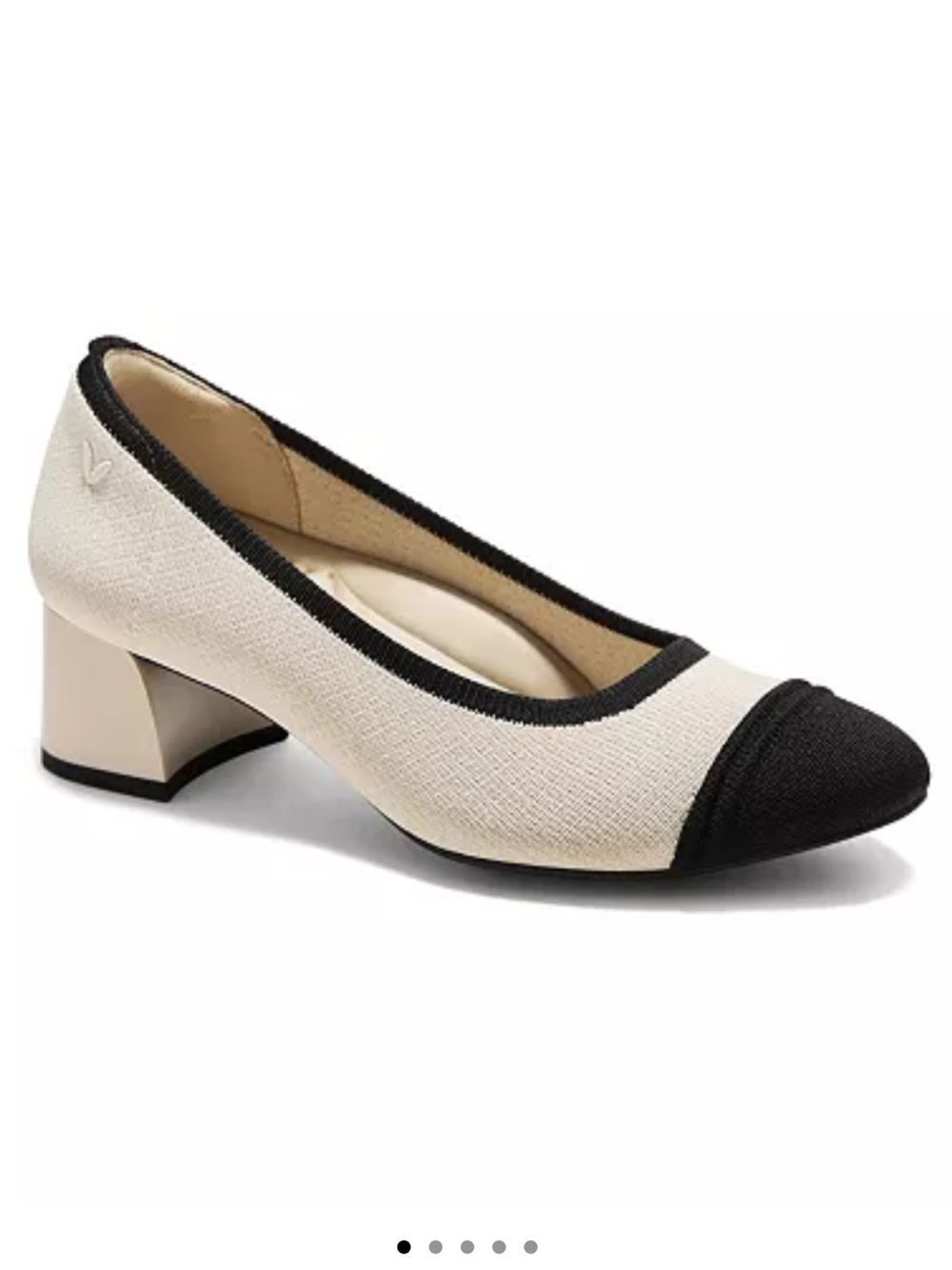 VIVAIA Collection Julie Arch Pro Almond-Toe Stress Free Chunky Heels size 39/8.